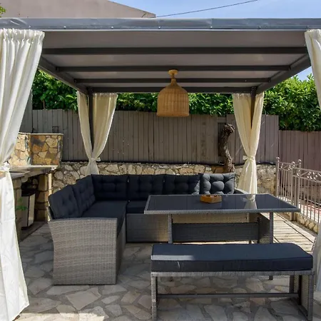 Vlachata Nikos & Vassilis Apartments Kefalonia מראה חיצוני תמונה