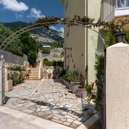 Vlachata Nikos & Vassilis Apartments Kefalonia מראה חיצוני תמונה